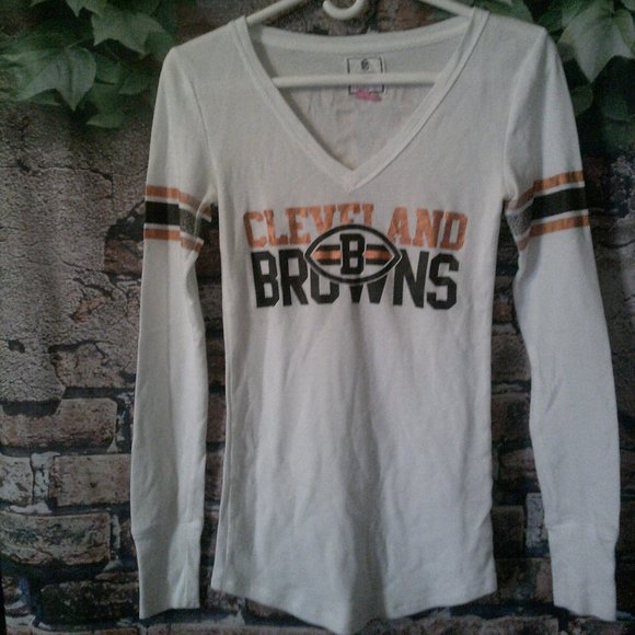 Cleveland Browns V Neck Long Sleeve Waffle Knit Top - Picture 1 of 4